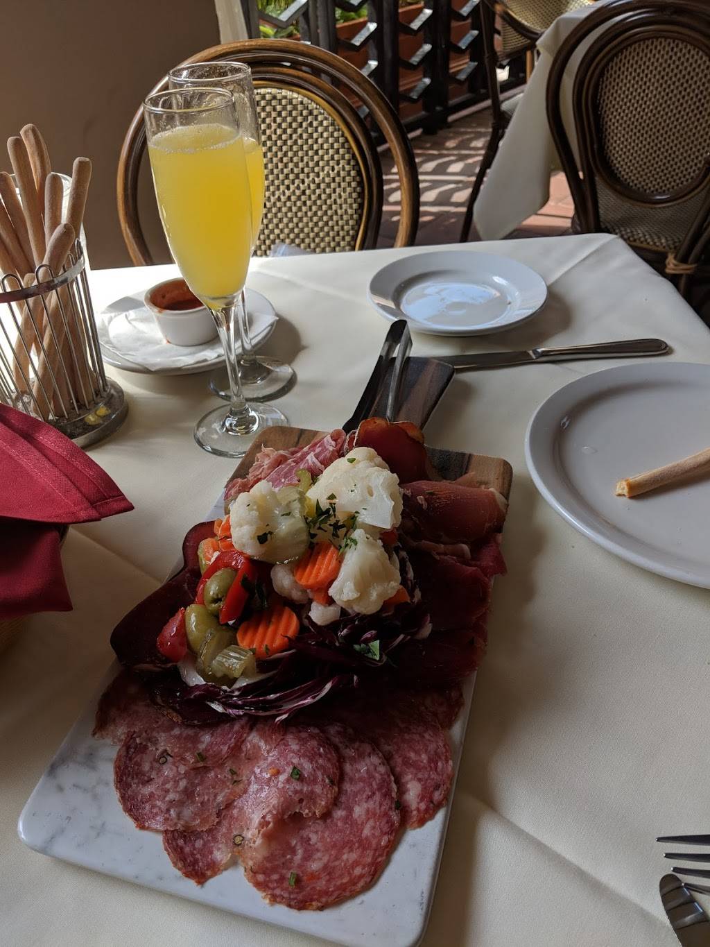 Prego Mediterranean | restaurant | 2409 Park Ave, Tustin, CA 92782, USA | 9495531333 OR +1 949-553-1333