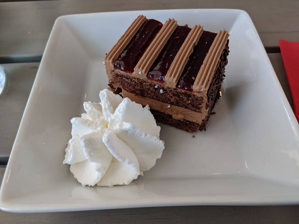 Andrés Confiserie Suisse | restaurant | 5018 Main St, Kansas City, MO 64112, USA | 8165613440 OR +1 816-561-3440