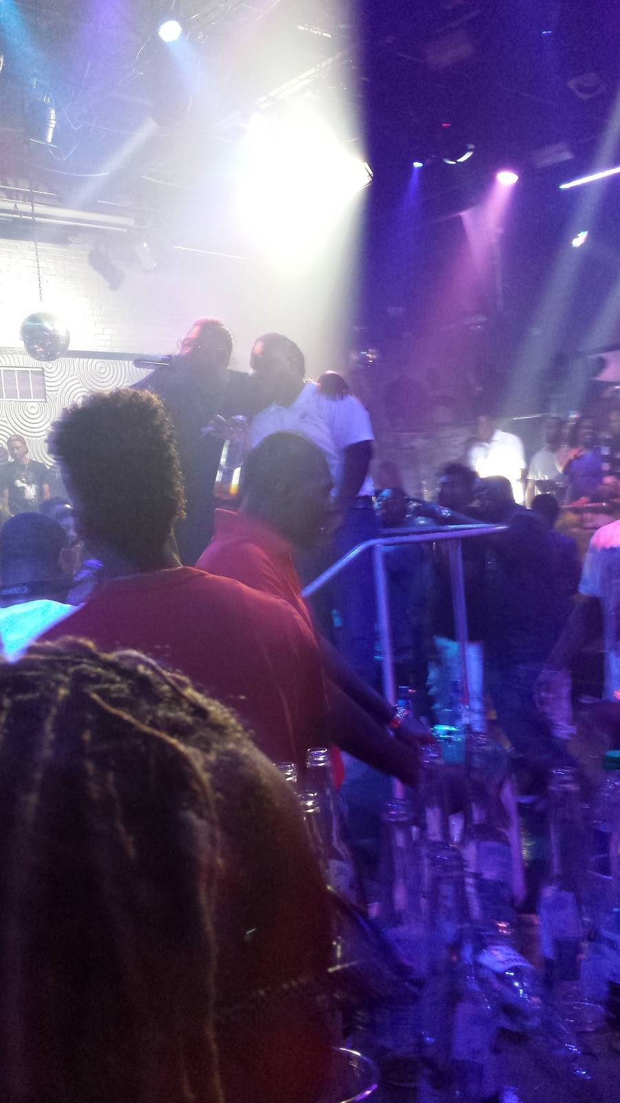 Freelons Restaurant Bar & Groove | night club | 440 N Mill St, Jackson, MS 39202, USA | 7693005303 OR +1 769-300-5303