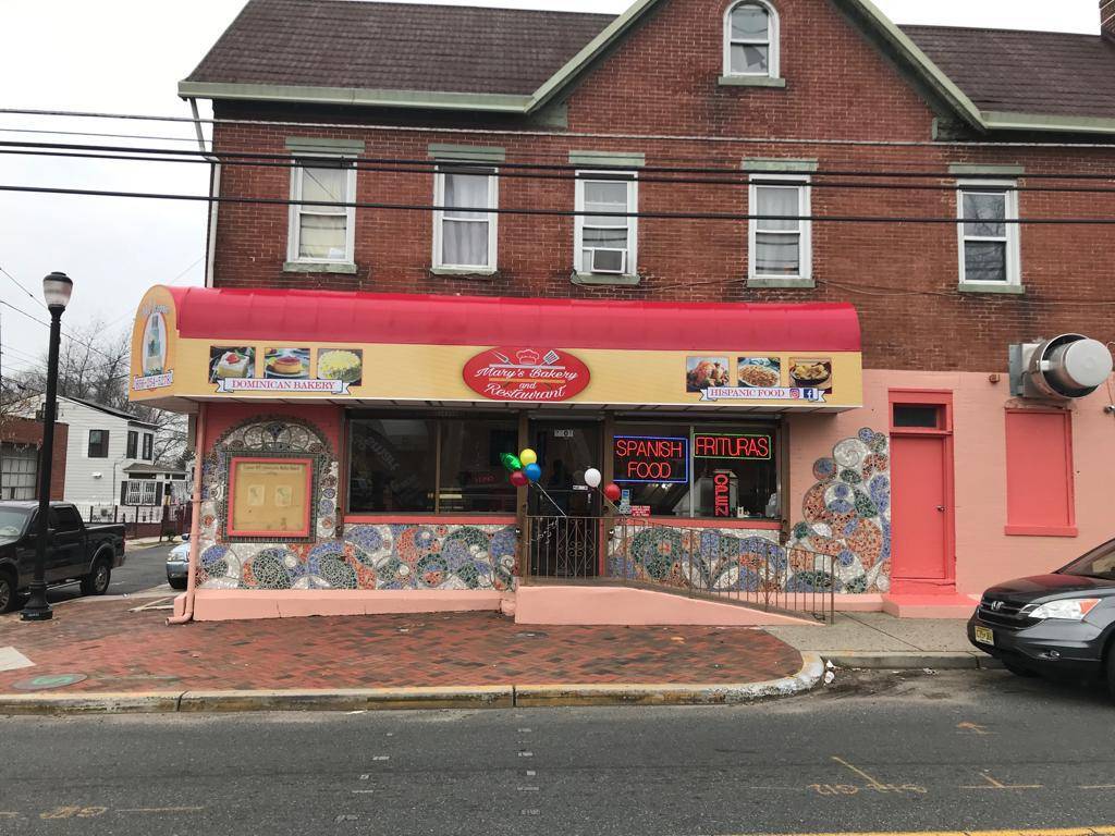 Marys Bakery & Restaurant | restaurant | 2401 River Ave, Camden, NJ 08105, USA | 8562545278 OR +1 856-254-5278