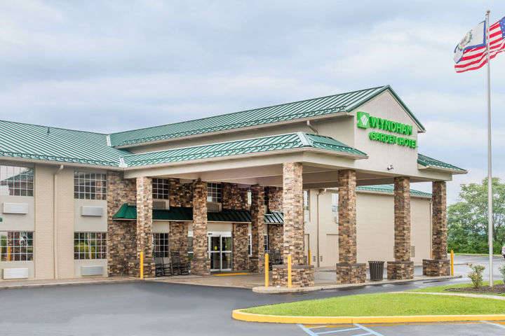 Wyndham Garden Cross Lanes Charleston |  | 102 Racer Dr, Cross Lanes, WV 25313, USA | 3047768070 OR +1 304-776-8070