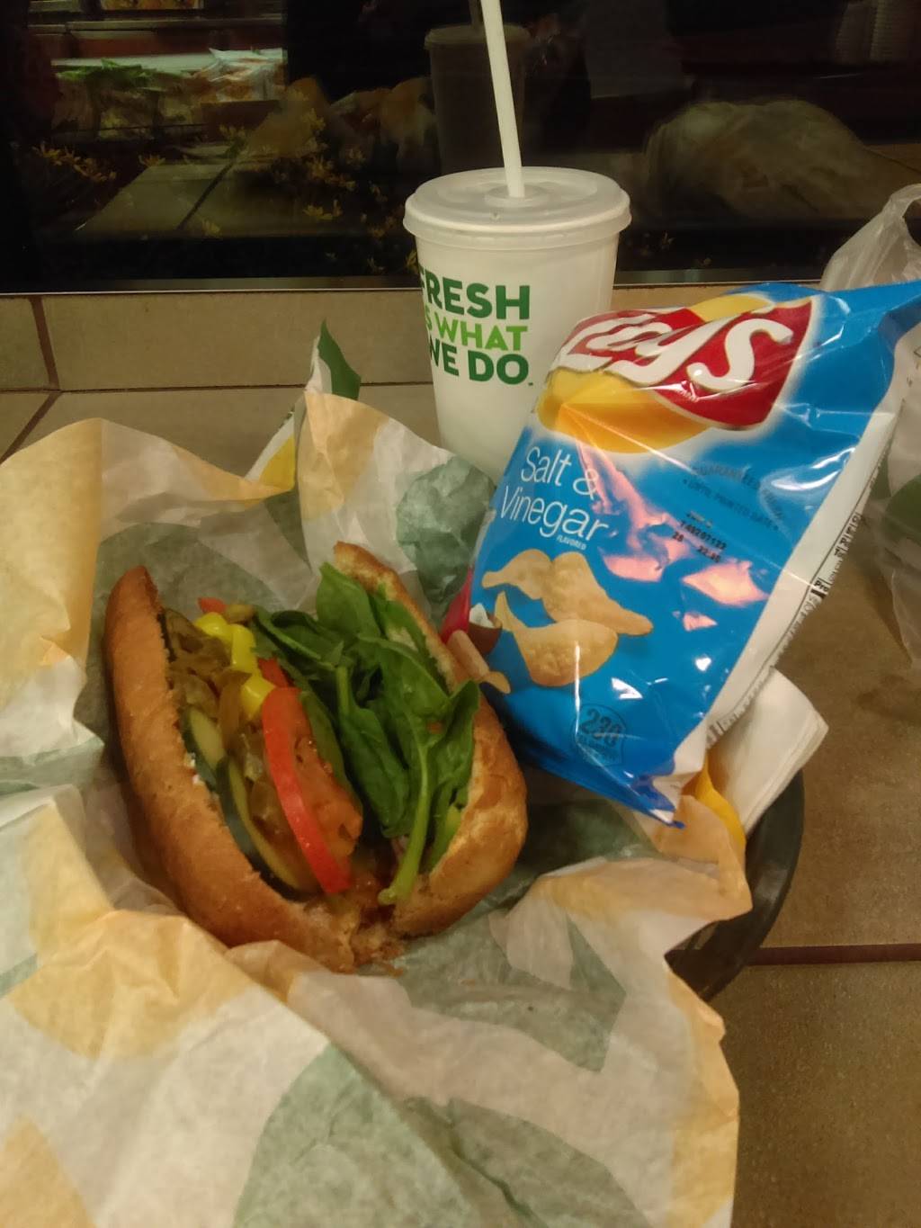 Subway Restaurants | restaurant | 980 S Winchester Blvd, San Jose, CA 95128, USA | 4082613119 OR +1 408-261-3119