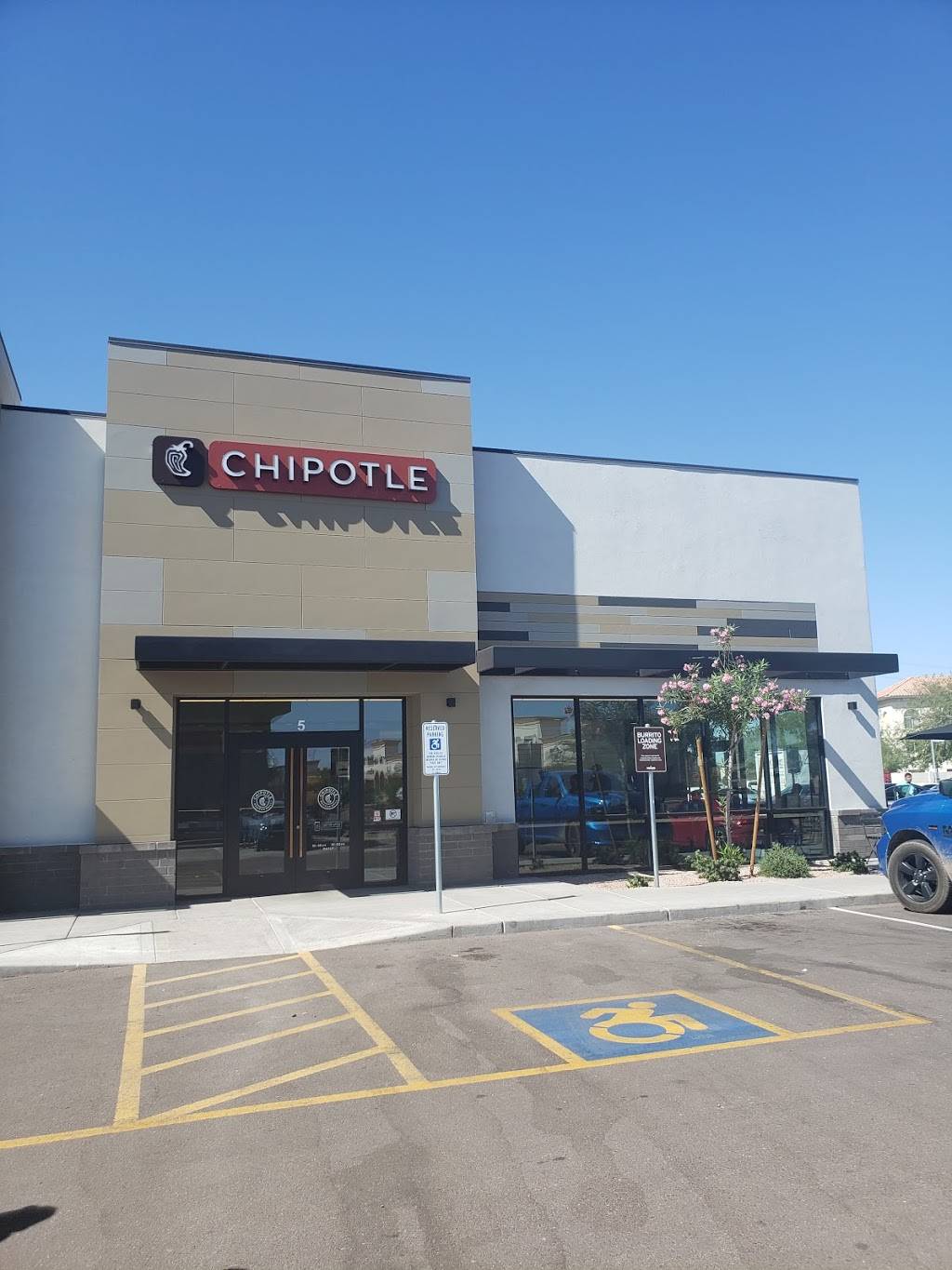 Chipotle Mexican Grill | restaurant | 2450 W Bell Rd #5, Phoenix, AZ 85023, USA | 6023543877 OR +1 602-354-3877