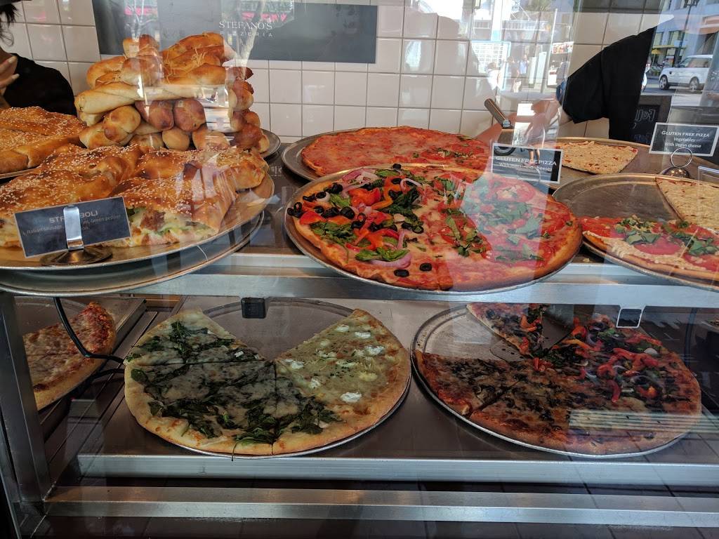 Stefanos Pizzerias | restaurant | 1310 3rd St, Santa Monica, CA 90401, USA | 3105872429 OR +1 310-587-2429