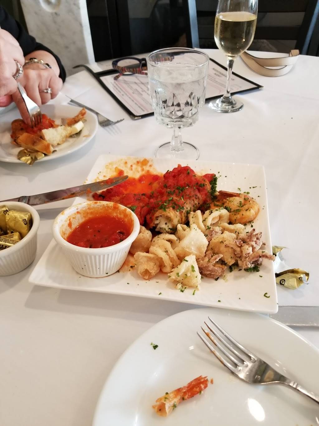 Due Ponti | restaurant | 154-11 Powells Cove Blvd, Whitestone, NY 11357, USA | 7187673100 OR +1 718-767-3100