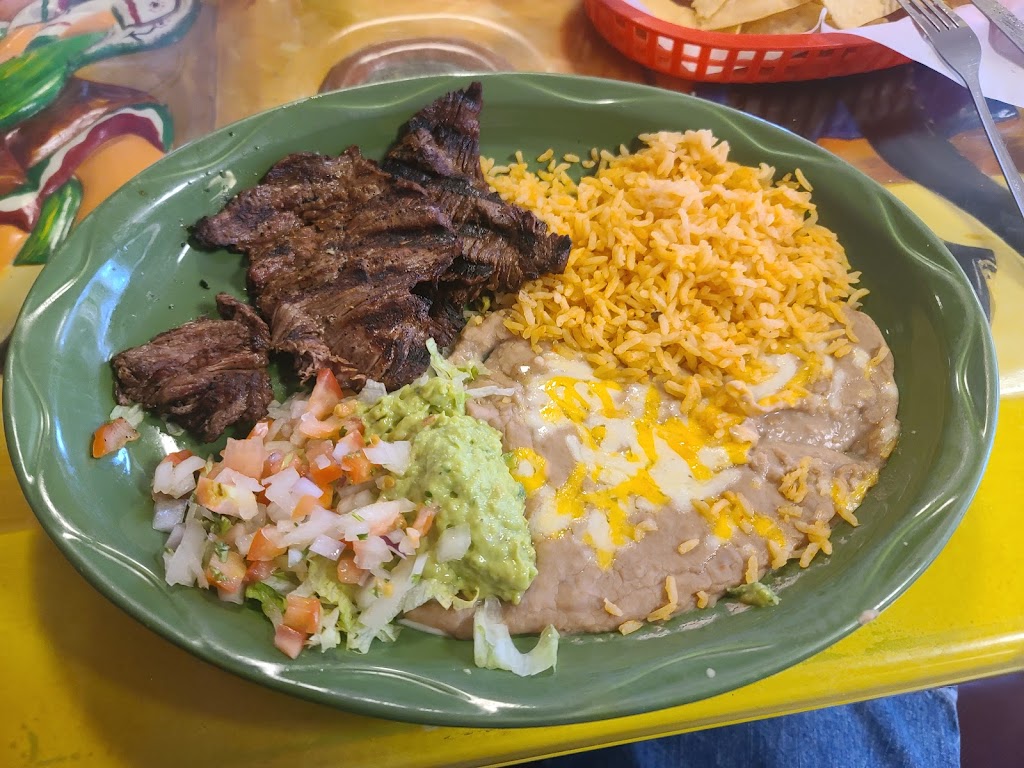 Los Corrales | restaurant | 845 E White Mountain Blvd, Pinetop, AZ 85935, USA | 9283675585 OR +1 928-367-5585
