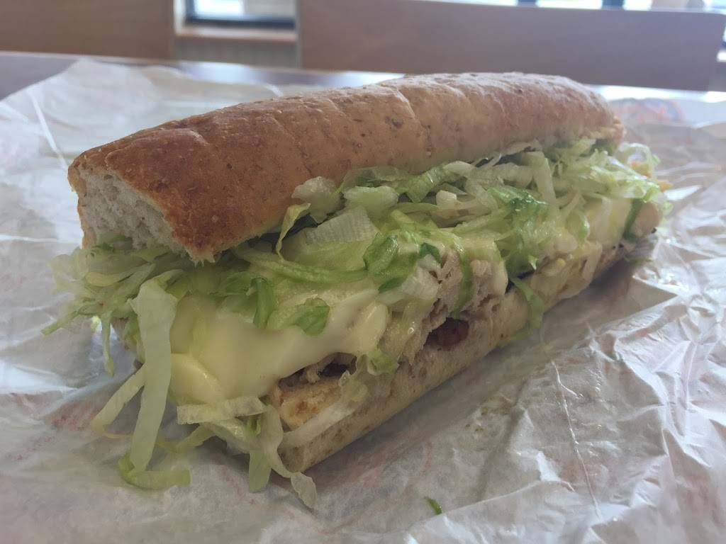 Jersey Mikes Subs | meal takeaway | 450 S Hunt Club Blvd, Apopka, FL 32703, USA | 4077756748 OR +1 407-775-6748