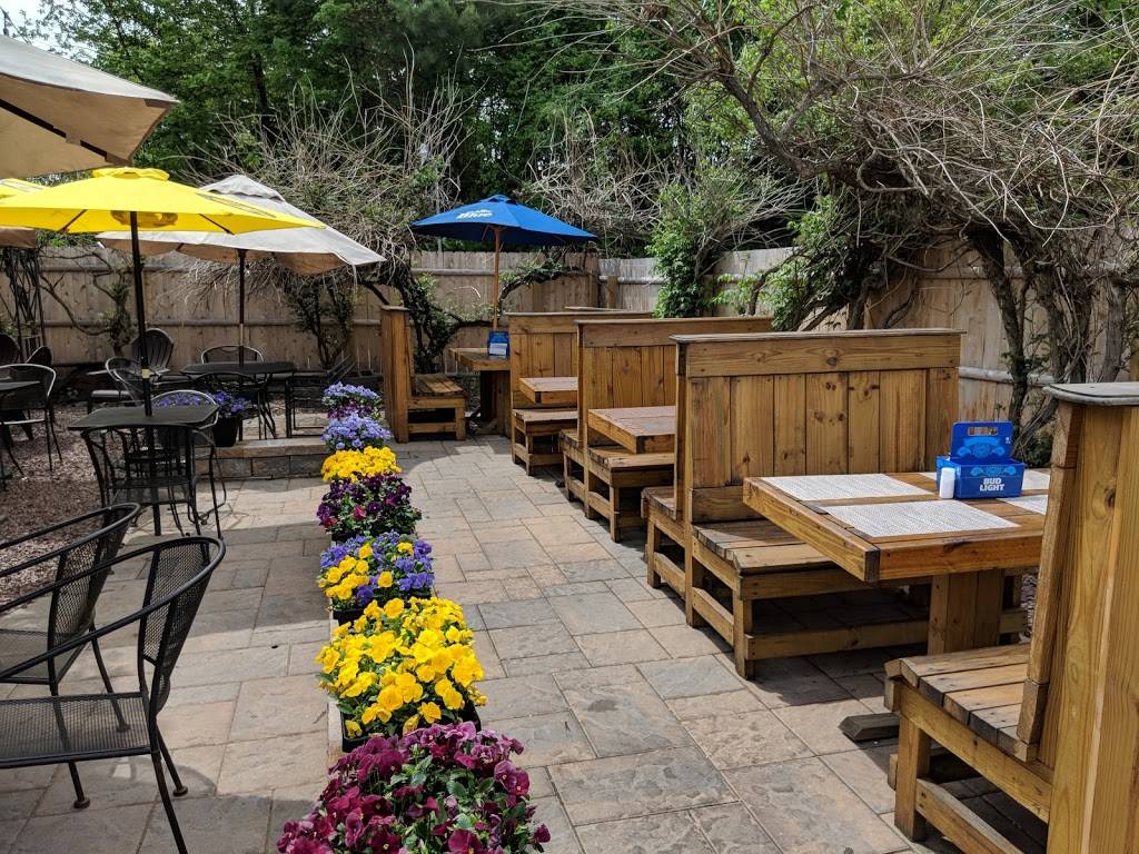 Original Pocono Pub And Grill | restaurant | 1760 N 9th St, Bartonsville, PA 18321, USA | 5704212187 OR +1 570-421-2187