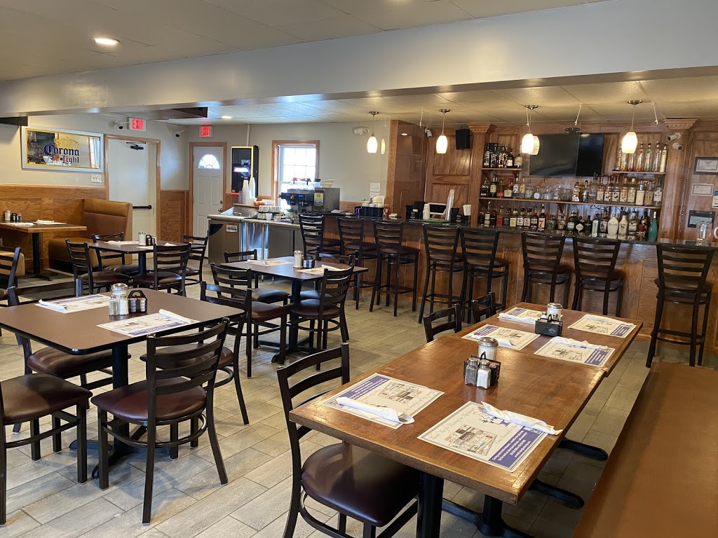 Lakwood Diner & Bar | restaurant | 394 Lakewood Rd, Waterbury, CT 06704, USA | 2035979932 OR +1 203-597-9932