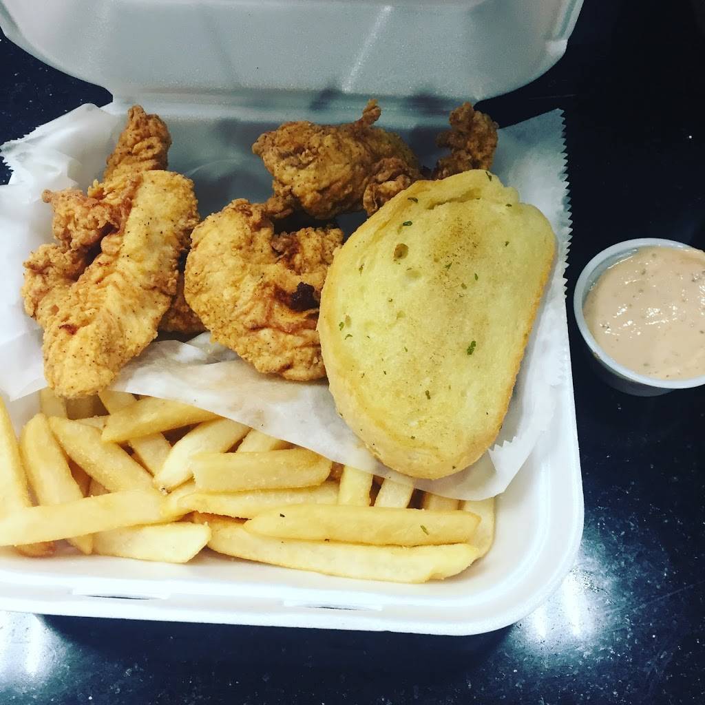 Wing Cookout | restaurant | 303 W 70th St, Shreveport, LA 71106, USA | 3186265727 OR +1 318-626-5727