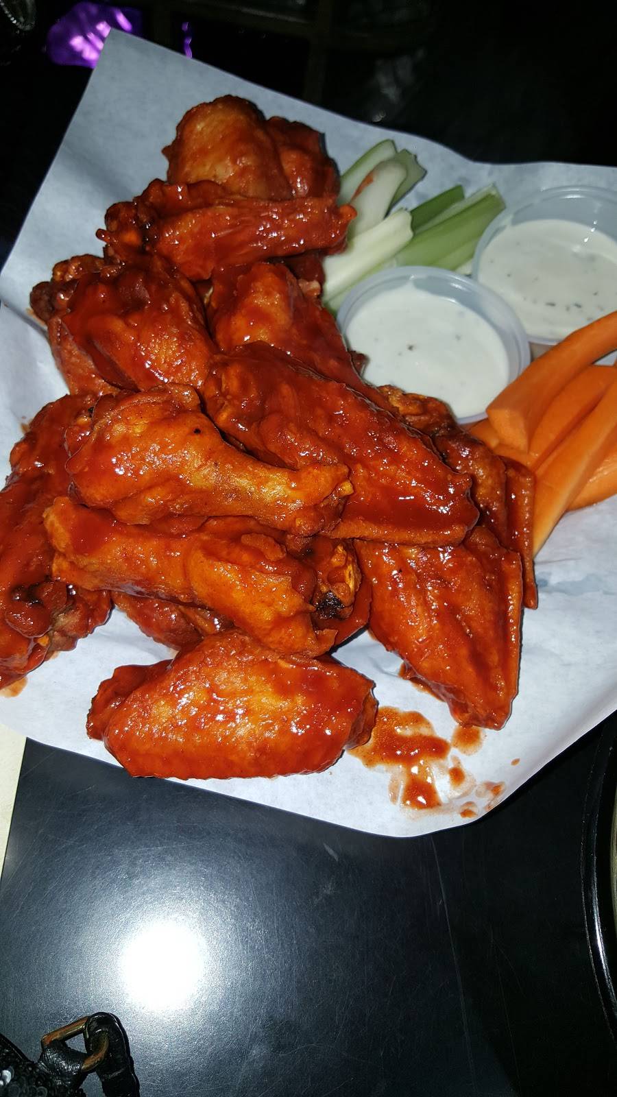 South Loop Club | restaurant | 701 S State St, Chicago, IL 60605, USA | 3124272787 OR +1 312-427-2787