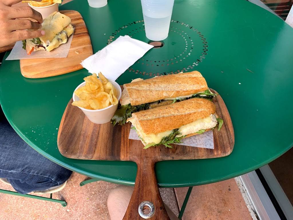 The Cheese Course | restaurant | 801 S University Dr, Plantation, FL 33324, USA | 7542008387 OR +1 754-200-8387