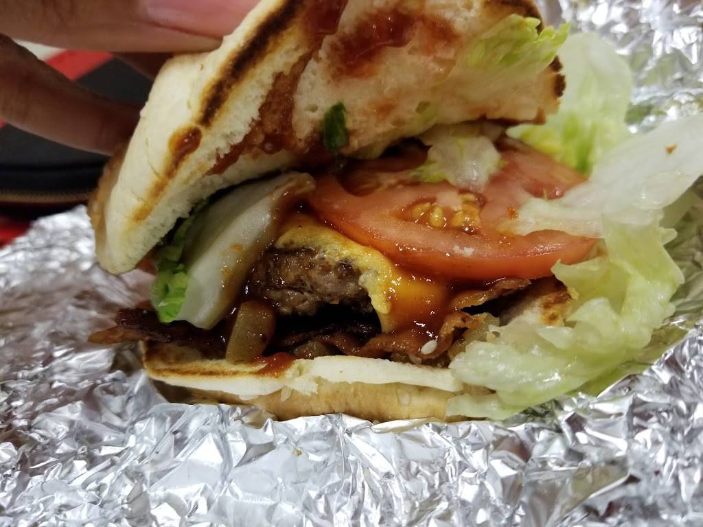 Five Guys | meal takeaway | 4413 Town Center Pkwy, Jacksonville, FL 32246, USA | 9049966900 OR +1 904-996-6900