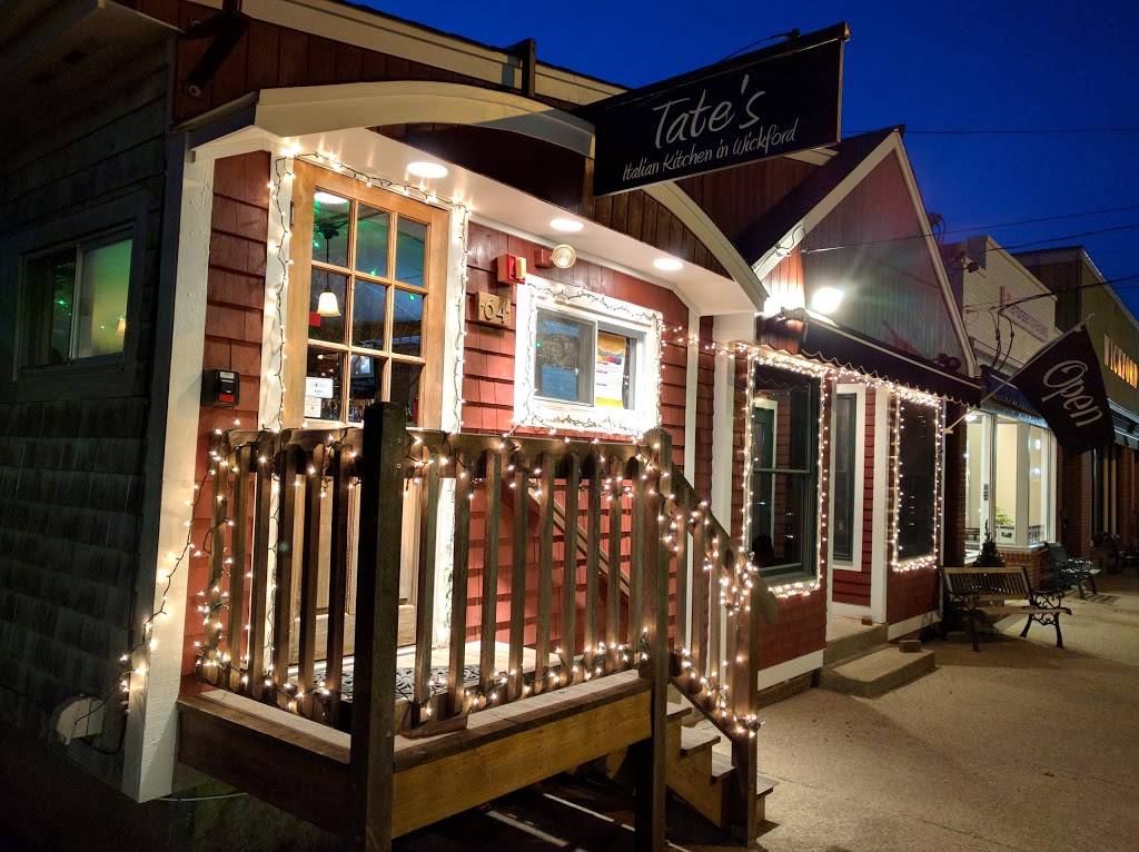 Tates Italian Kitchen | restaurant | 64 Brown St, North Kingstown, RI 02852, USA | 4012940000 OR +1 401-294-0000