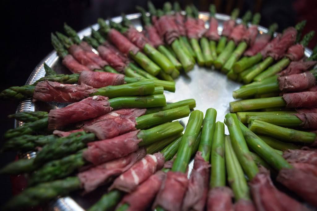 Malones Prime Events & Receptions | restaurant | 3373 Tates Creek Rd, Lexington, KY 40502, USA | 8599772602 OR +1 859-977-2602