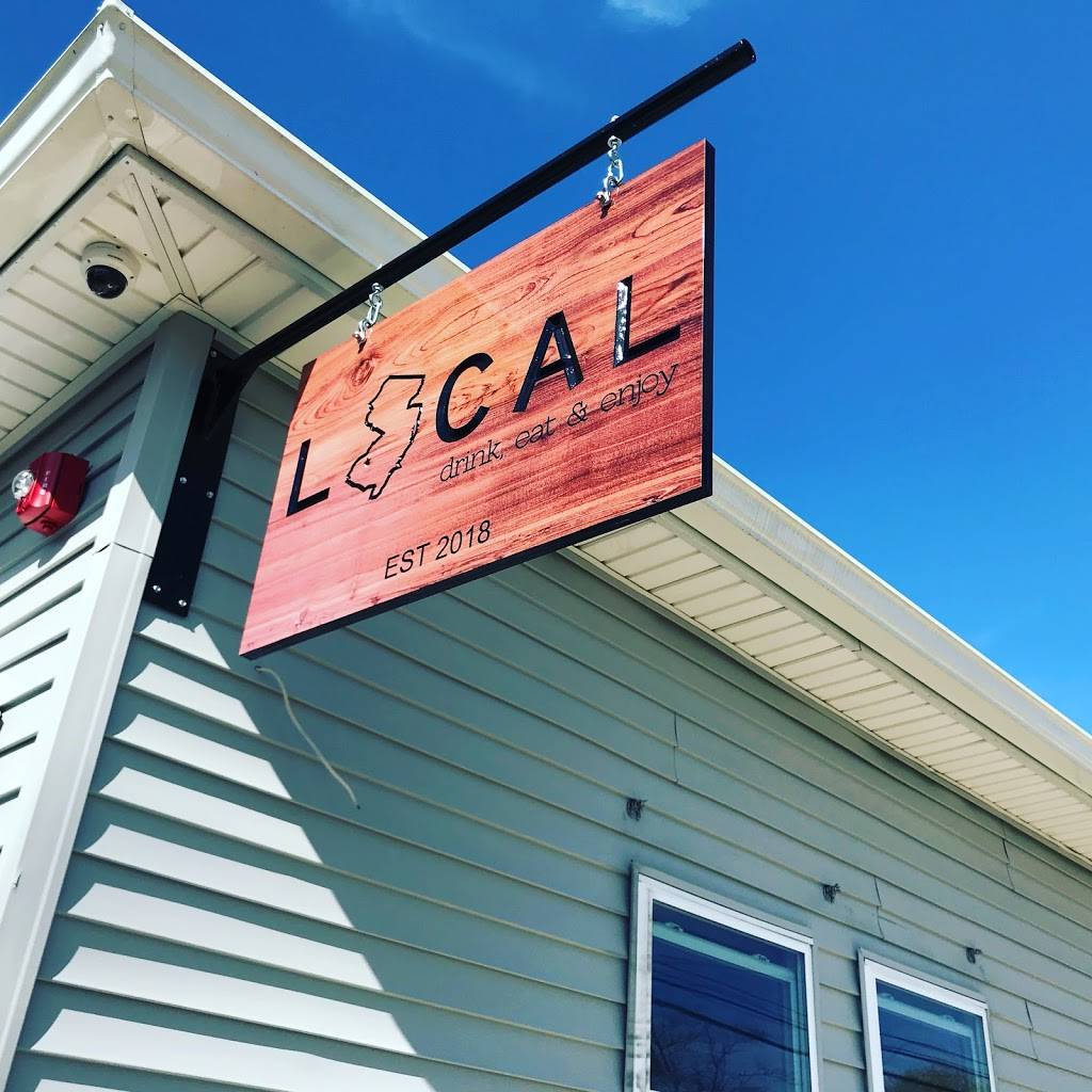 LOCAL Bar & Kitchen | restaurant | 377 W Broad St, Gibbstown, NJ 08027, USA | 8564232233 OR +1 856-423-2233