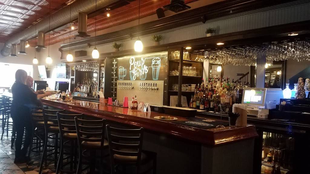 Pour Girls | restaurant | 17 E Queens Way, Hampton, VA 23669, USA | 7572245829 OR +1 757-224-5829