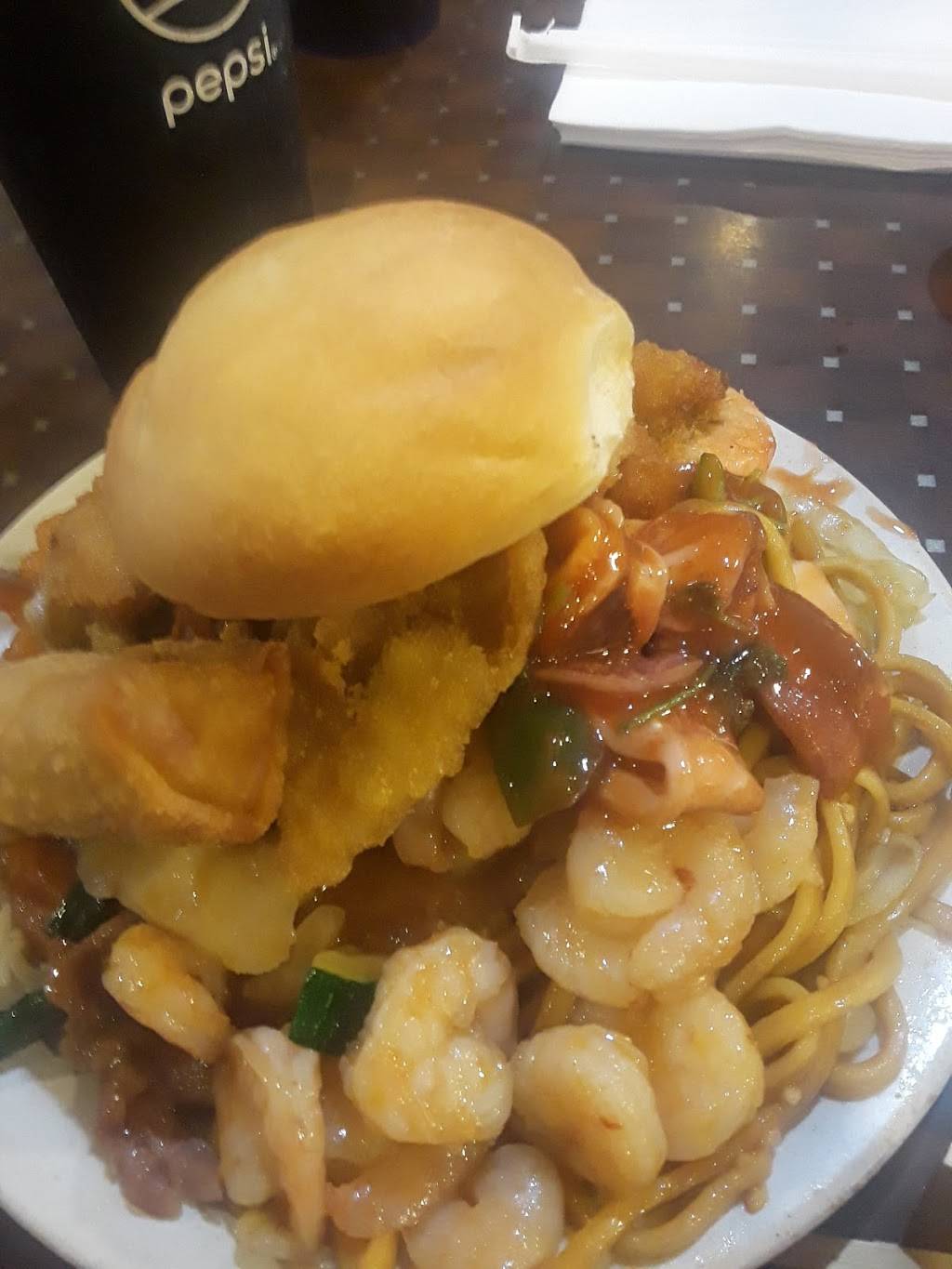 Famous Buffet | restaurant | 5080 Twin City Hwy, Groves, TX 77619, USA | 4099621888 OR +1 409-962-1888