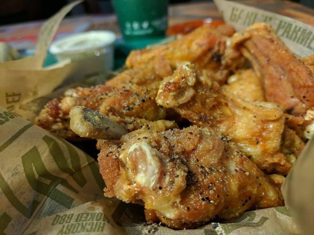 Wingstop | restaurant | 2180 W Cleveland Ave Ste 116, Madera, CA 93637, USA | 5596759464 OR +1 559-675-9464