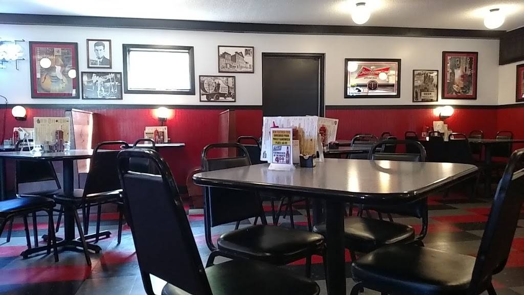 John Hardys BBQ | restaurant | 1940 S Broadway, Rochester, MN 55904, USA | 5072811727 OR +1 507-281-1727