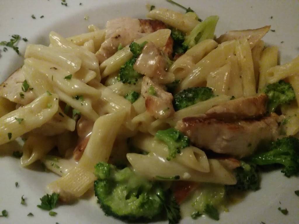 Ruby Tuesday | restaurant | 1940 E 3rd St, Williamsport, PA 17701, USA | 5703216373 OR +1 570-321-6373