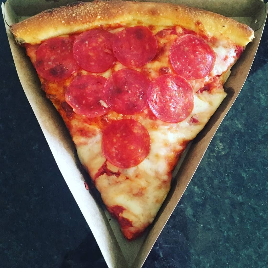 Villa Italian Kitchen | restaurant | 3965 Eagan Outlets Pkwy Fc4, Eagan, MN 55122, USA | 3203145130 OR +1 320-314-5130