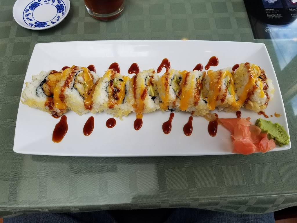 Fuji Japanese Restaurant | restaurant | 123 East Bay Drive Northeast, Olympia, WA 98506, USA | 3603520306 OR +1 360-352-0306