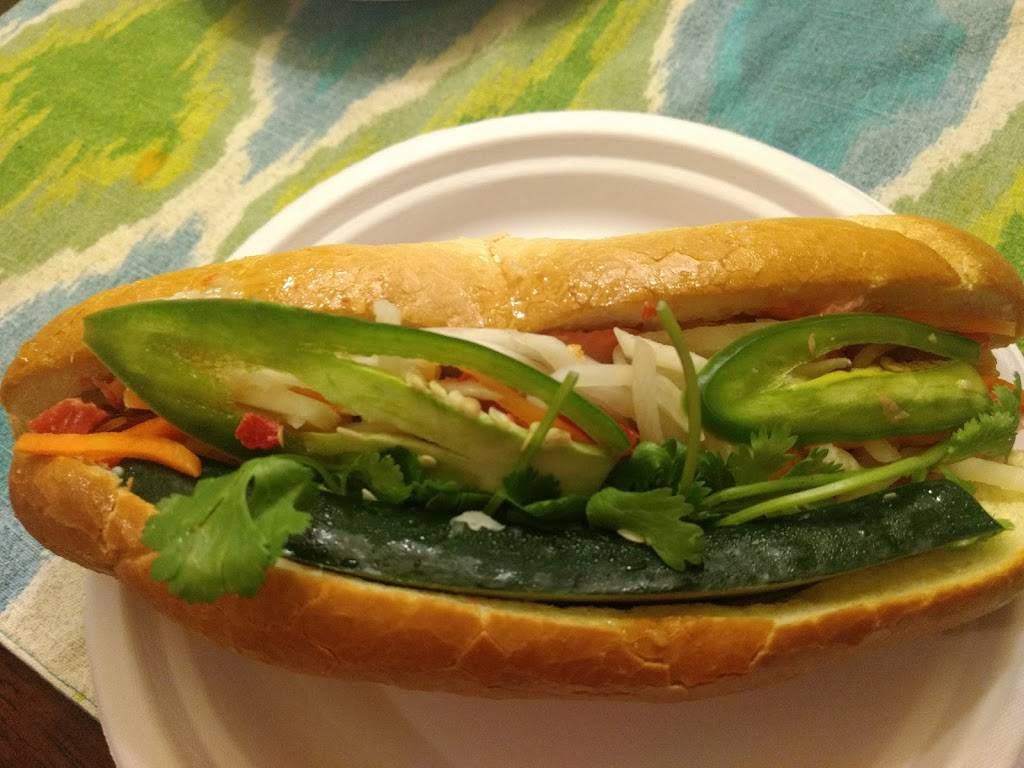 Huong Lan | restaurant | 3757 W Shaw Ave, Fresno, CA 93711, USA | 5592719998 OR +1 559-271-9998