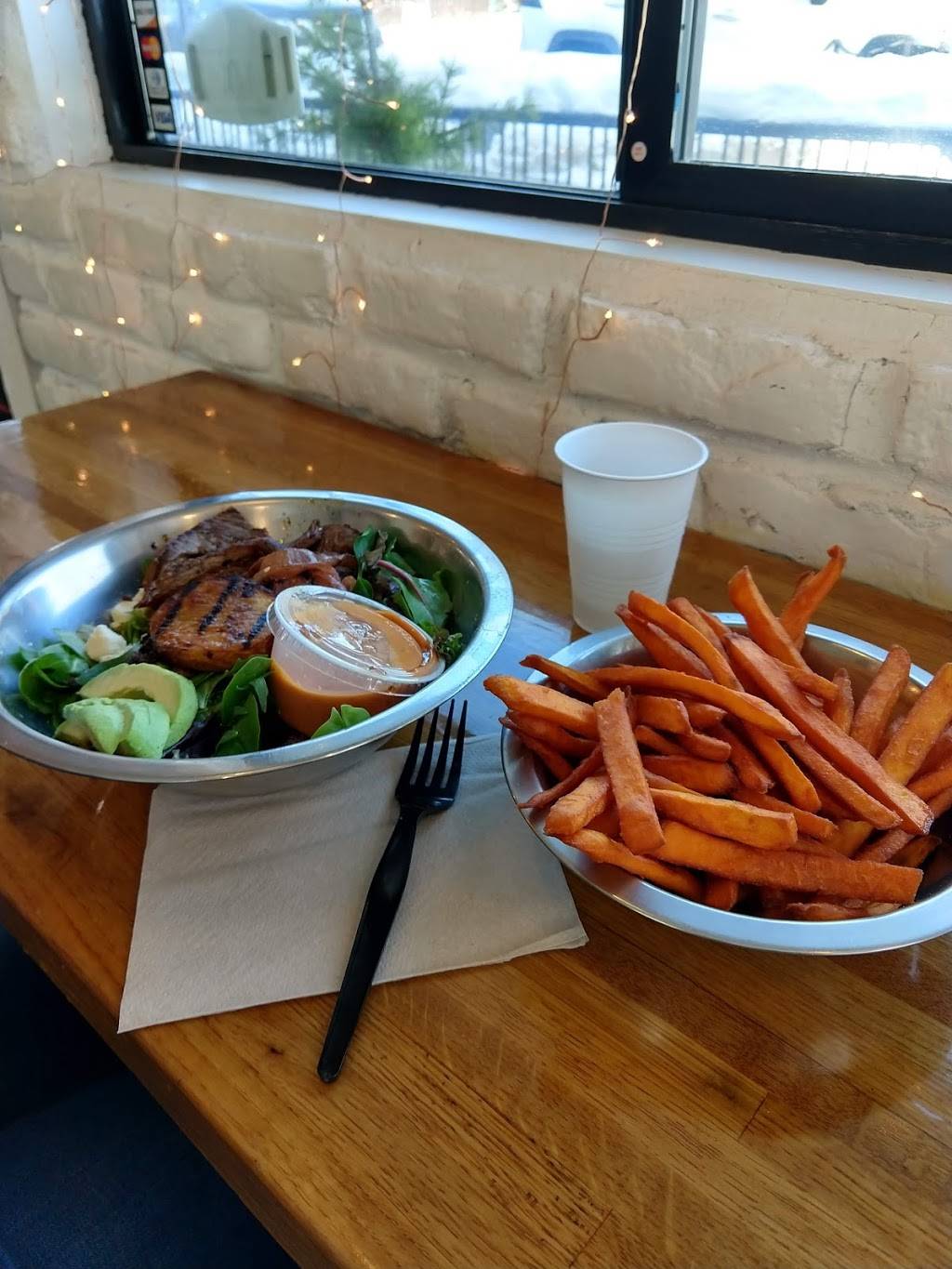 Lolas Street Kitchen | restaurant | 24 E Main St, Midway, UT 84049, USA | 4356713970 OR +1 435-671-3970