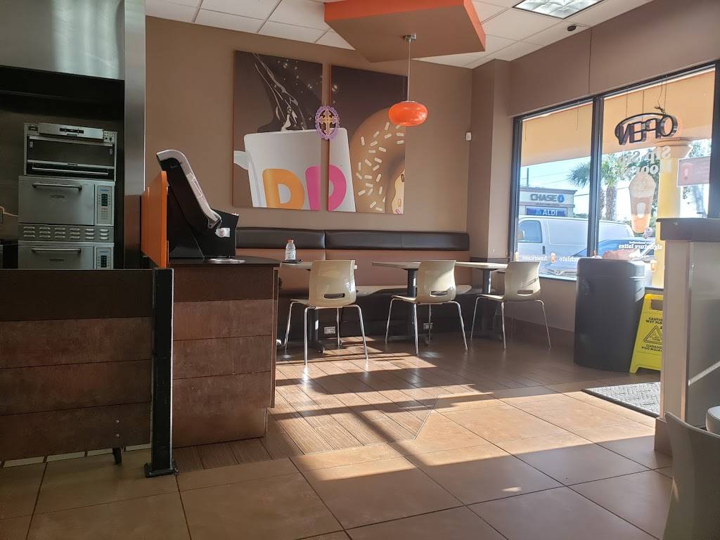Dunkin | bakery | 4801 Linton Blvd A-9, Delray Beach, FL 33445, USA | 5614992242 OR +1 561-499-2242