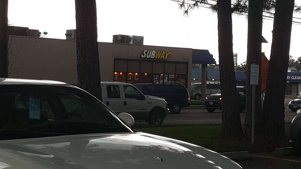 Subway Restaurants | restaurant | 5744 1/2 W Little York Rd, Houston, TX 77091, USA | 2814473217 OR +1 281-447-3217