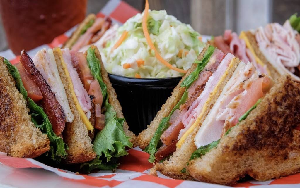 Arts BBQ & Burgers | restaurant | 8203 Rogers Ave, Fort Smith, AR 72903, USA | 4794522550 OR +1 479-452-2550