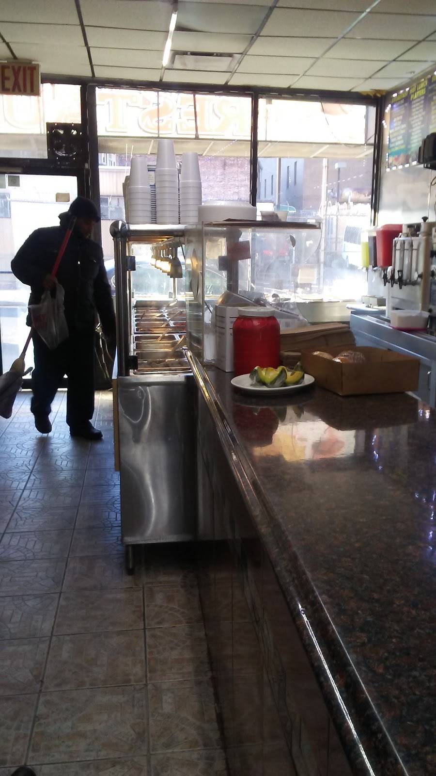 French Toast | cafe | 607 E 169th St, Bronx, NY 10456, USA | 7186171212 OR +1 718-617-1212