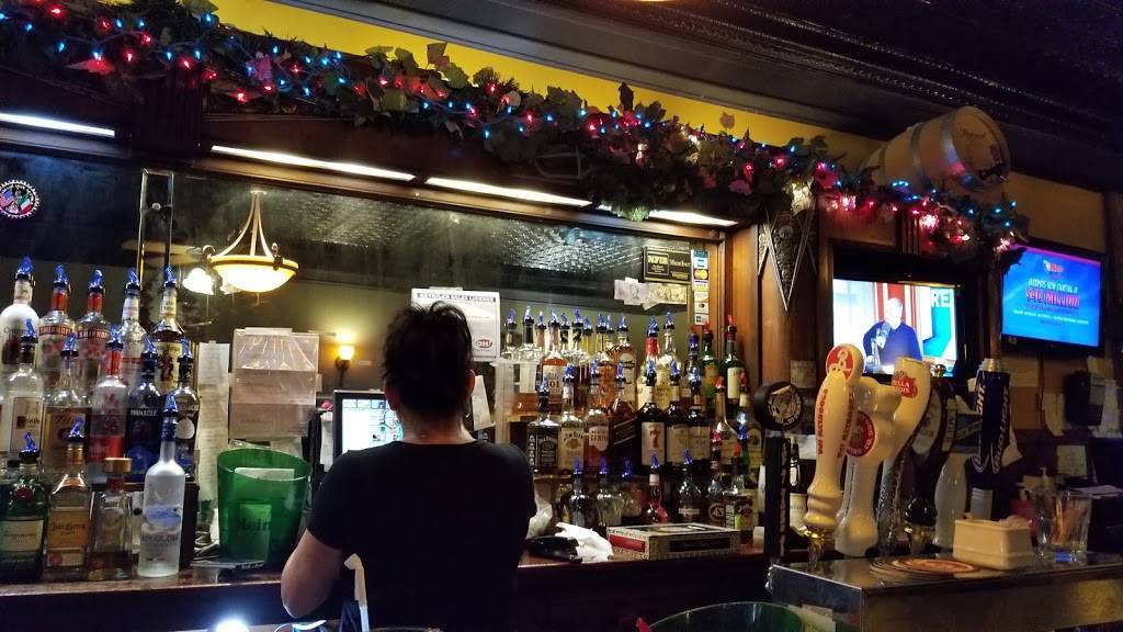 Casa De Emanuel | restaurant | 460 Mulberry St, East Liverpool, OH 43920, USA | 3303829255 OR +1 330-382-9255