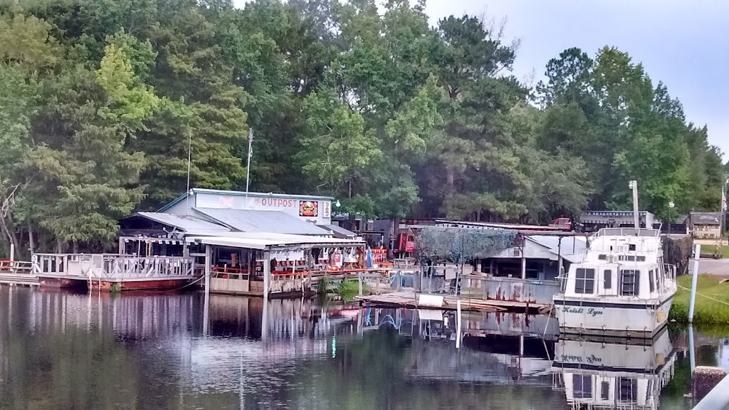 The Outpost RV Park | restaurant | 4576 Co Hwy 3280, Freeport, FL 32439, USA | 2013157788 OR +1 201-315-7788