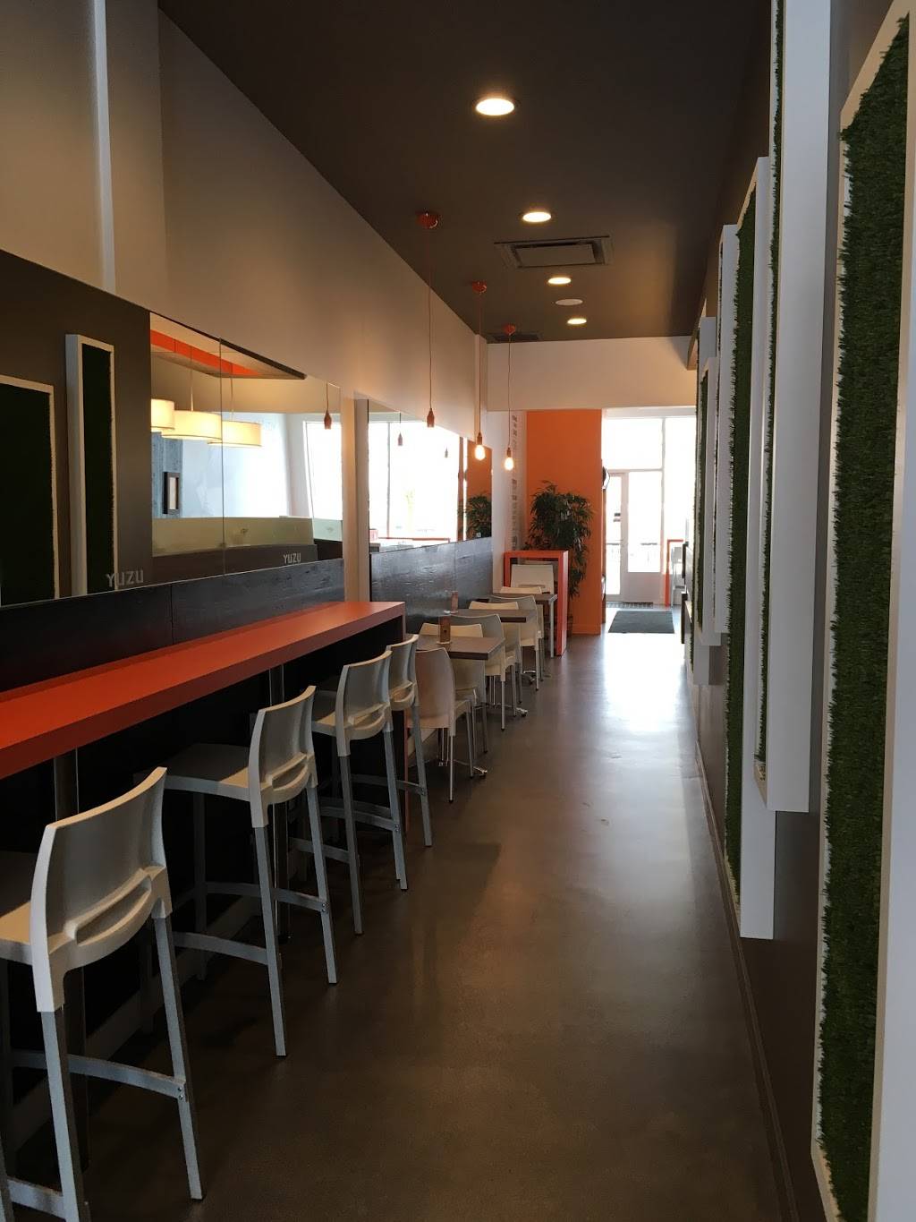 Yuzu sushi | meal takeaway | 8555 Boulevard Henri-Bourassa, Québec, QC G1G 4E1, Canada | 4186265444 OR +1 418-626-5444