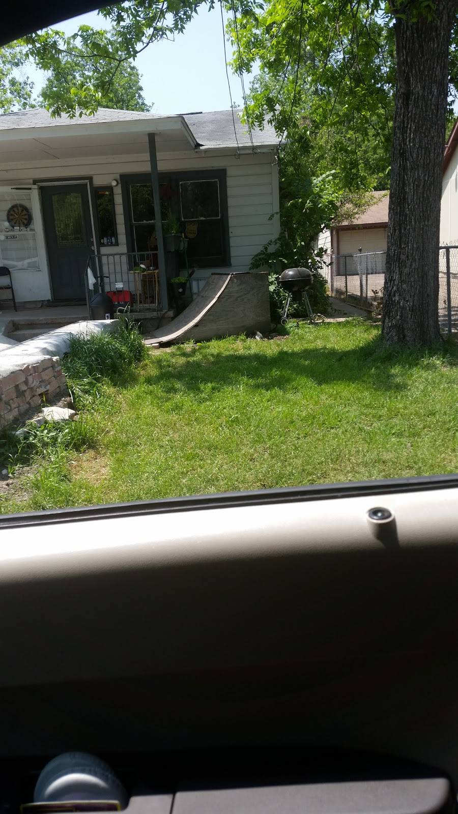 Supper Friends at the SWOOP House | restaurant | 3012 Gonzales St, Austin, TX 78762, USA | 5123856700 OR +1 512-385-6700