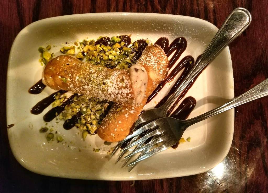 Carrabbas Italian Grill | restaurant | 11435 N Dale Mabry Hwy, Tampa, FL 33618, USA | 8132659844 OR +1 813-265-9844