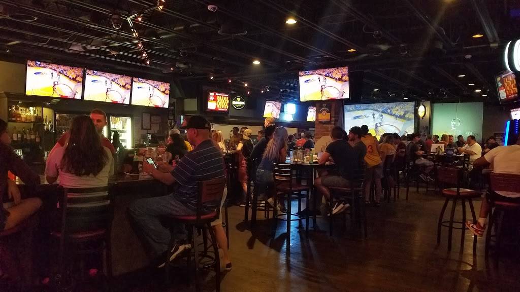 Harrisons On Kenny | restaurant | 4510 Kenny Rd, Columbus, OH 43220, USA | 6147450324 OR +1 614-745-0324