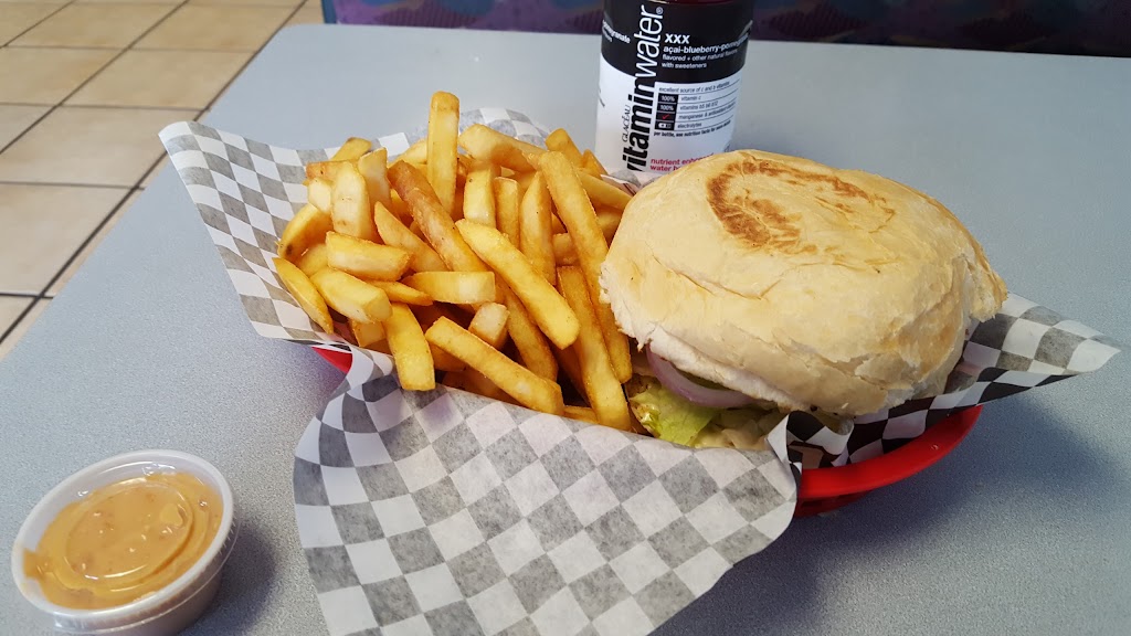 Rios Fish & Chips | restaurant | 1661 S Main St D, Willits, CA 95490, USA | 7074593105 OR +1 707-459-3105