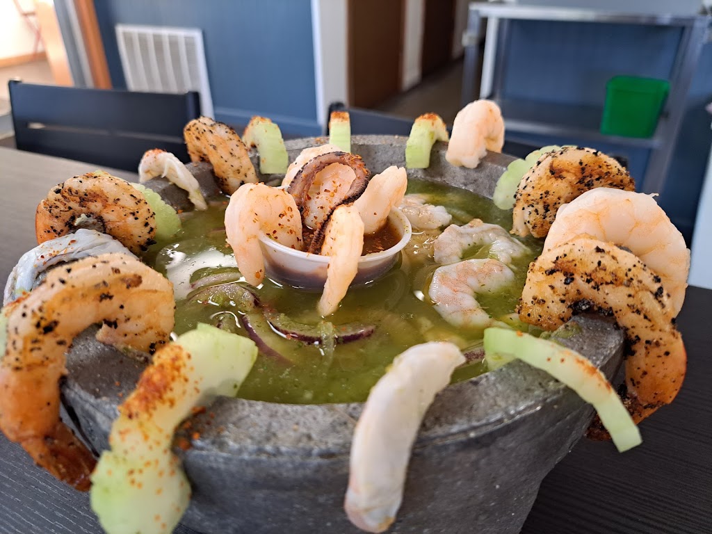 El Rinconcito | restaurant | 100 W Clark St, Colby, WI 54421, USA | 7152230922 OR +1 715-223-0922