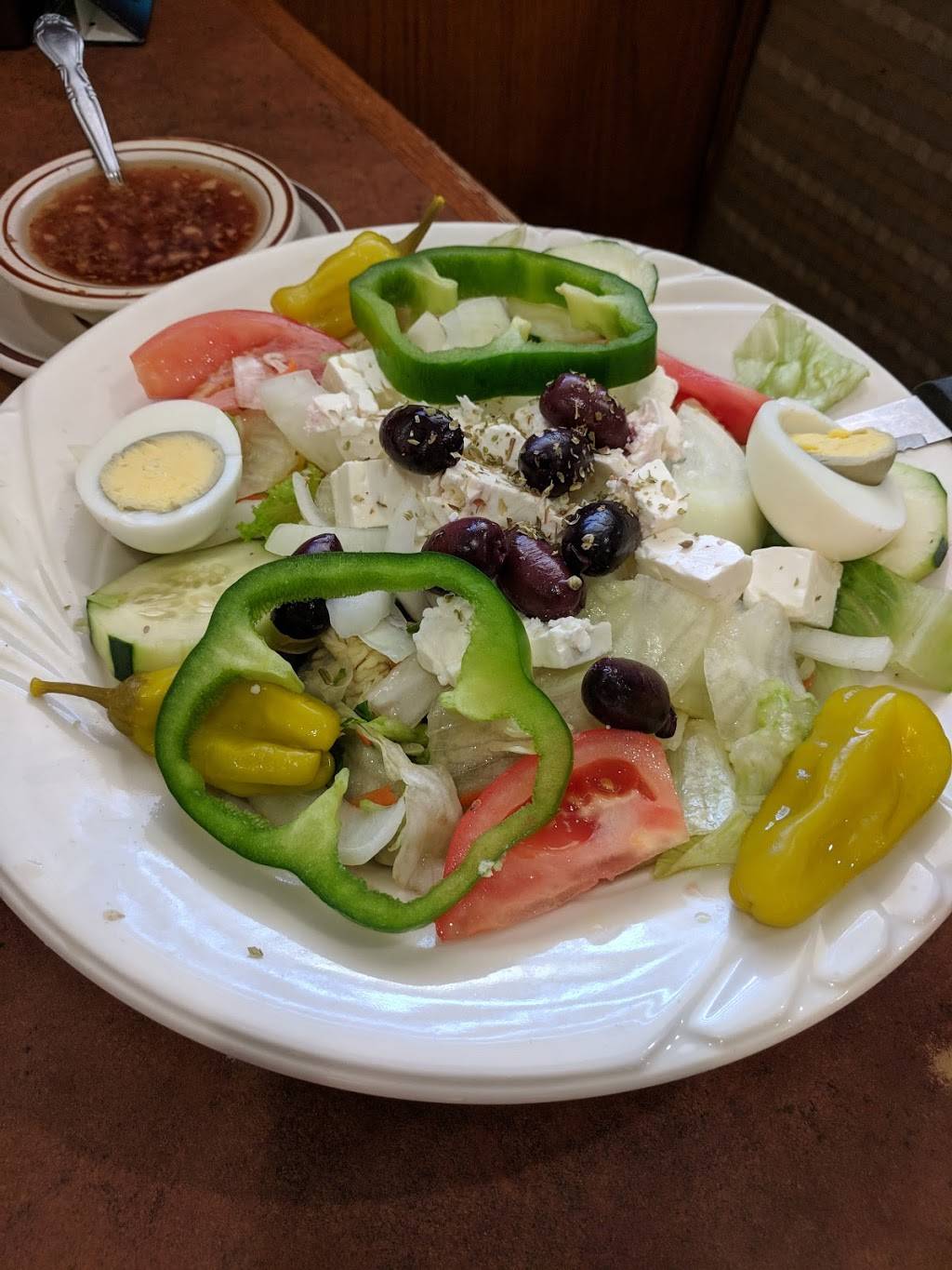 Urbana Garden Family Restaurant | restaurant | 810 W Killarney St, Urbana, IL 61801, USA | 2173281514 OR +1 217-328-1514