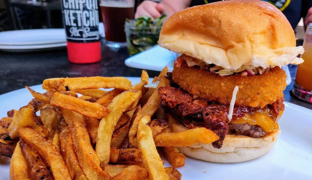 Urban Stack | restaurant | 12 W 13th St, Chattanooga, TN 37402, USA | 4234755350 OR +1 423-475-5350