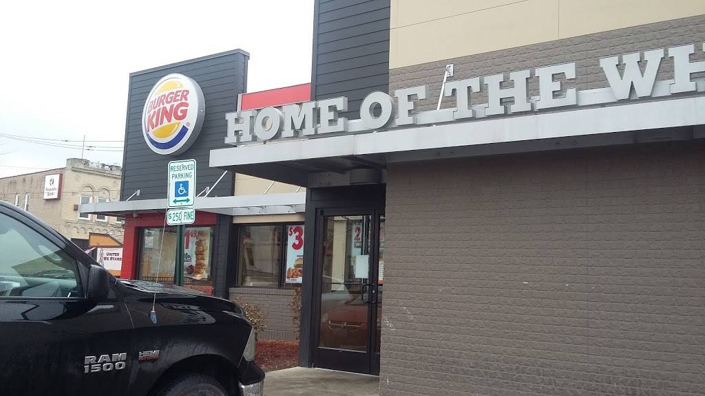 Burger King | restaurant | 2147 S Oak Park Ave, Berwyn, IL 60402, USA | 7087883253 OR +1 708-788-3253