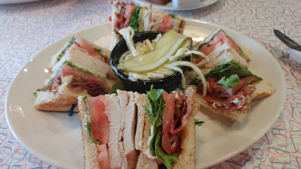 Wimpy’s Diner | restaurant | 60 Main St E, Grimsby, ON L3M 1N1, Canada | 9053097323 OR +1 905-309-7323