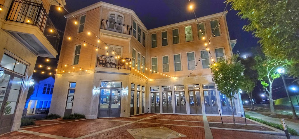 Commodore Bobs Yacht Club | restaurant | 517 University Dr, Starkville, MS 39759, USA | 6622688326 OR +1 662-268-8326