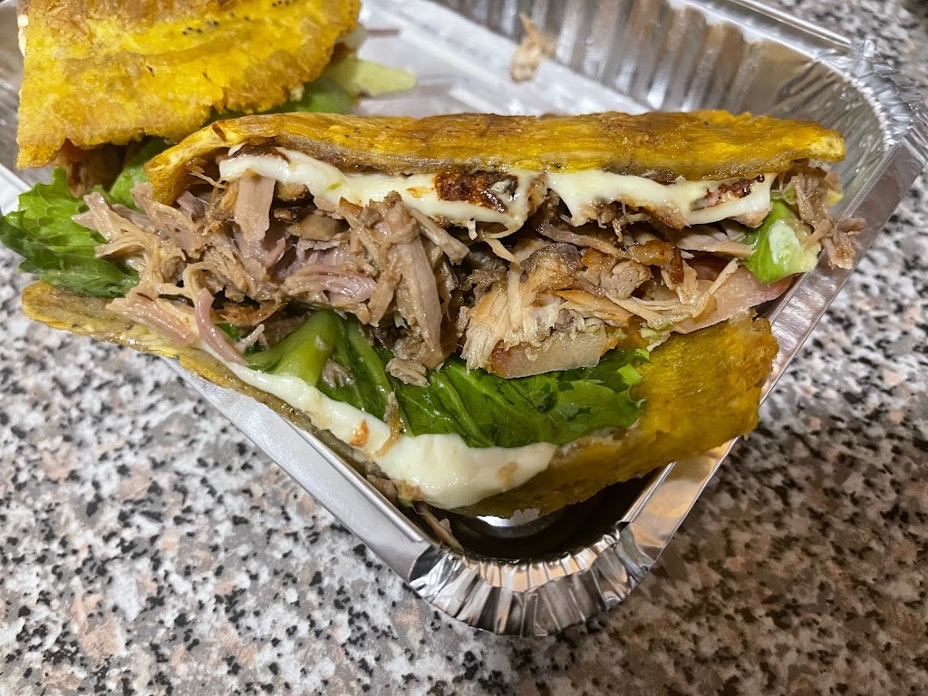 El Budare Café | restaurant | 8721 Roosevelt Ave, Queens, NY 11372, USA | 7188992405 OR +1 718-899-2405