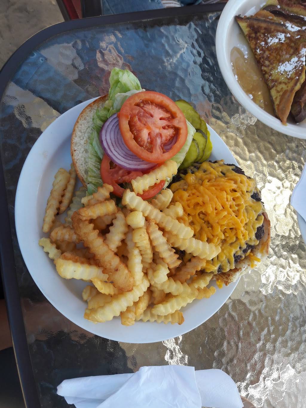 Mrs. Olsons Coffee Hut | restaurant | 2800 Harbor Blvd, Oxnard, CA 93035, USA | 8059859151 OR +1 805-985-9151