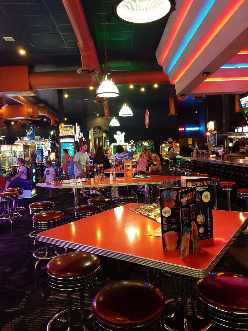 Dave & Busters | restaurant | 1155 N Swift Rd, Addison, IL 60101, USA | 6305435151 OR +1 630-543-5151