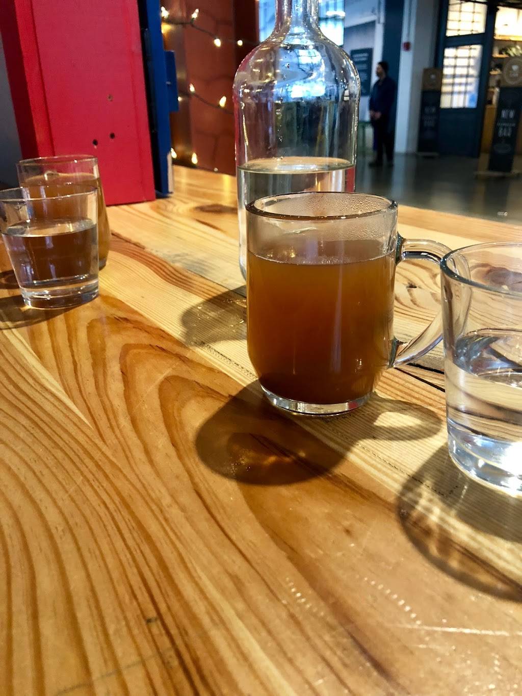 Frying Pan Brooklyn | restaurant | 51 35th St, Brooklyn, NY 11232, USA | 6467081814 OR +1 646-708-1814